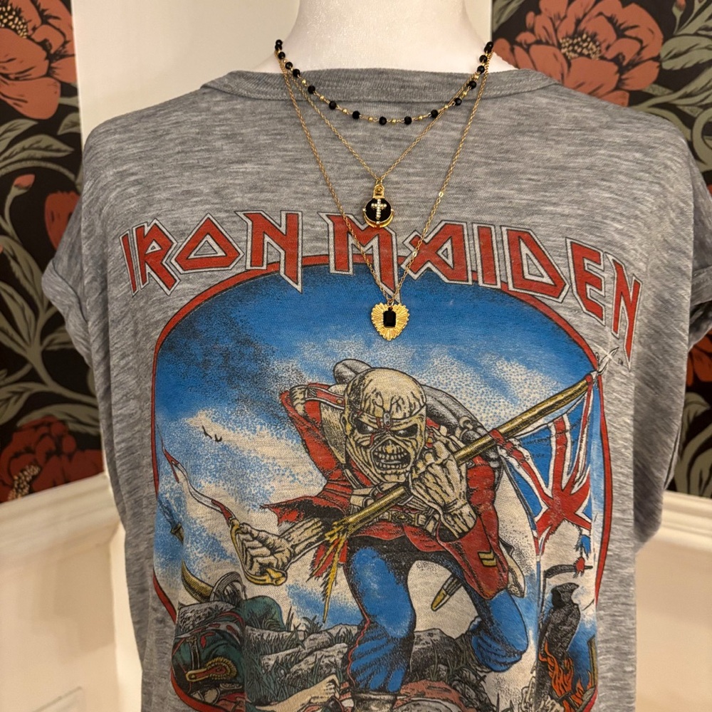 Vintage 1983 Iron Maiden Graphic Tee ๐ฌ๐ง - Picture 5 of 8